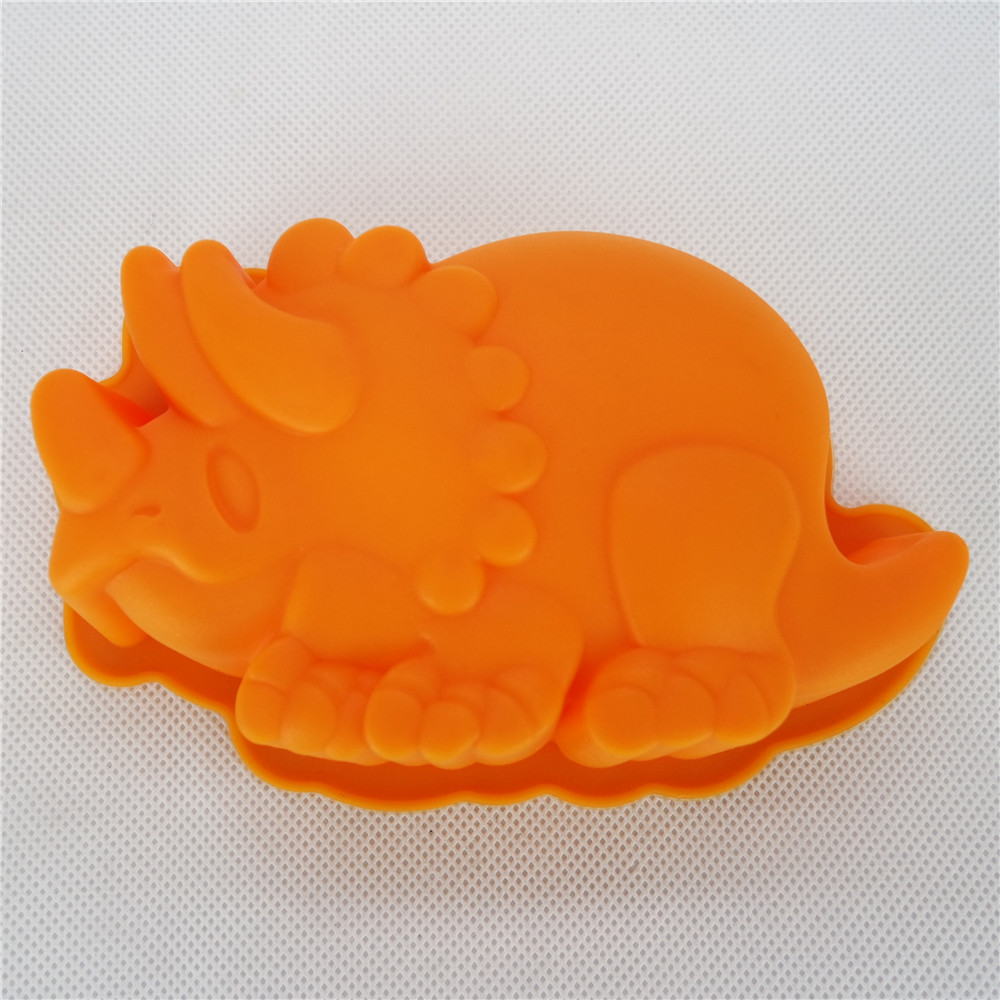 CXKP-2010 S	Silicone Bakeware Baking Pan Mini Triceratops Shape