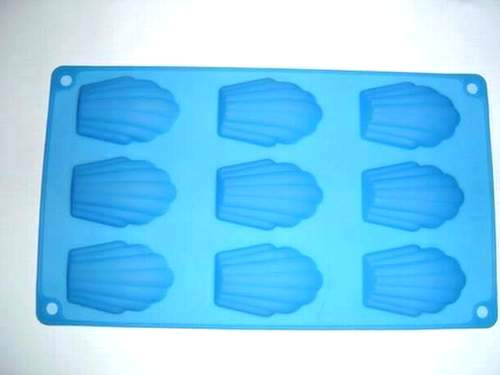 CXKP-2015a Silicone Bakeware  -9 pc Medeleine Pan
