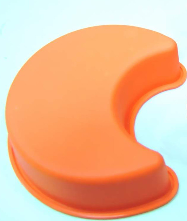 CXKP-2010F	Silicone Bakeware -Mini moon Pan